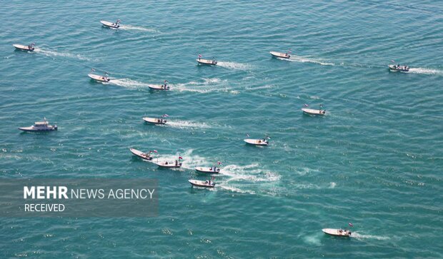Basij pro-Palestine naval drill