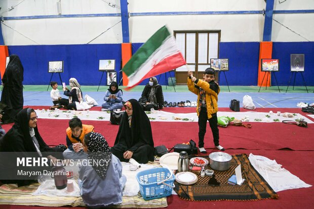 مراسم پخت مقلوبه به رسم بانوان فلسطینی در بجنورد