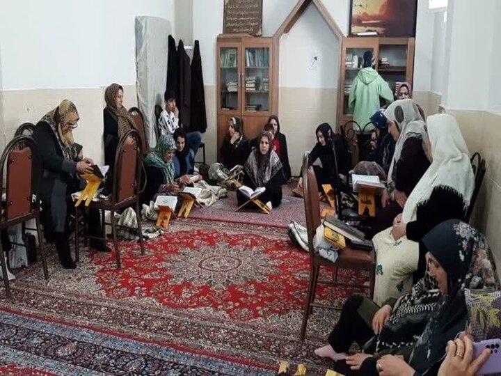 قرآن به زندگی برکت میدهد/رحمت خدا زندگی قرآنیهارا پرفروغ میکند