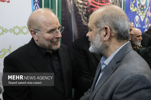 وداع با پیکر مطهر شهدای حمله تروریستی به کنسولگری ایران در سوریه