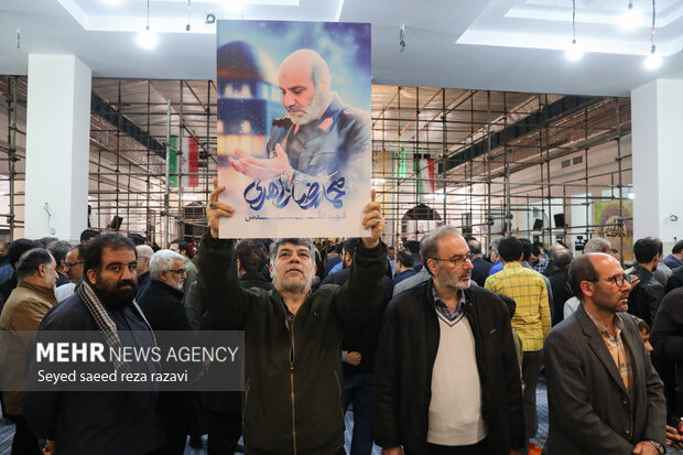 وداع با پیکر مطهر شهدای حمله تروریستی به کنسولگری ایران در سوریه