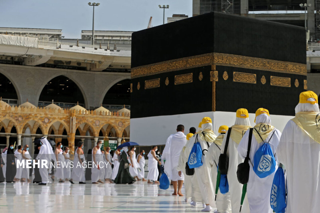 انتظار ۹ ساله تمام شد/ پرواز حجاج استان سمنان در آسمان سرزمین وحی