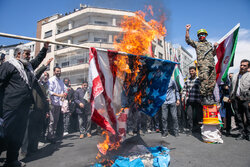 سوزاندن پرچم آمریکا و اسرائیل در شهرستان خوسف