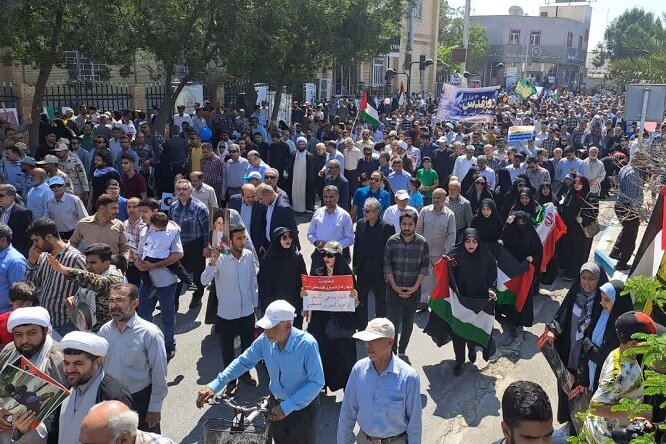 راهپیمایی روز جهانی قدس با حضور گسترده مردم در بوشهر برگزار شد