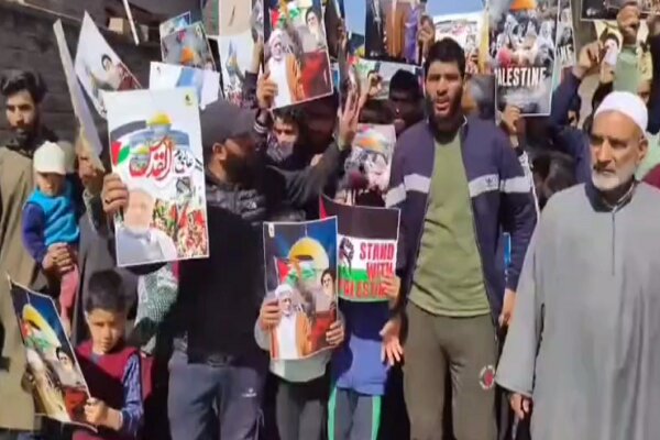 Keşmir'de halk Filistin'e destek için ayağa kalktı Keşmir'de halk Filistin'e destek için ayağa kalktı
