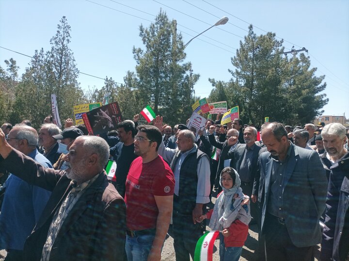 مشق عشق مردم روزهدار اردستان در راهپیمایی روز قدس