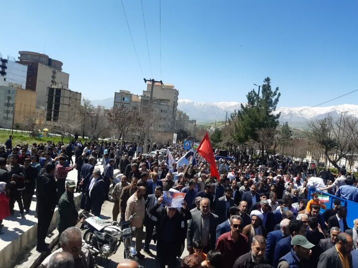 حضور پرشور بروجردیها در راهپیمایی روز قدس