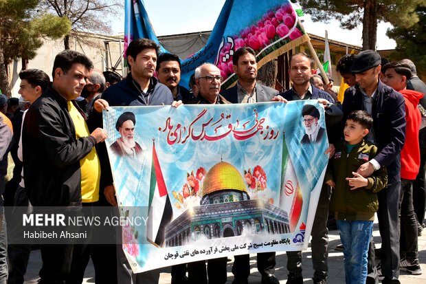 حضور پرشور مردم قوچان در راهپیمایی جهانی روز قدس