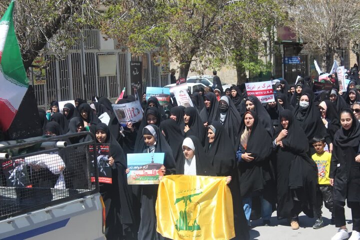 مردم بوانات در حمایت از مردم مظلوم فلسطین راهپیمایی کردند