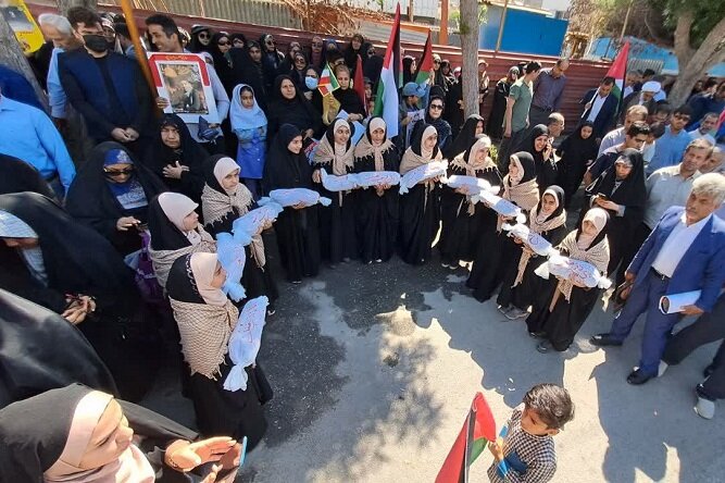 راهپیمایی روز جهانی قدس با حضور گسترده مردم در بوشهر برگزار شد