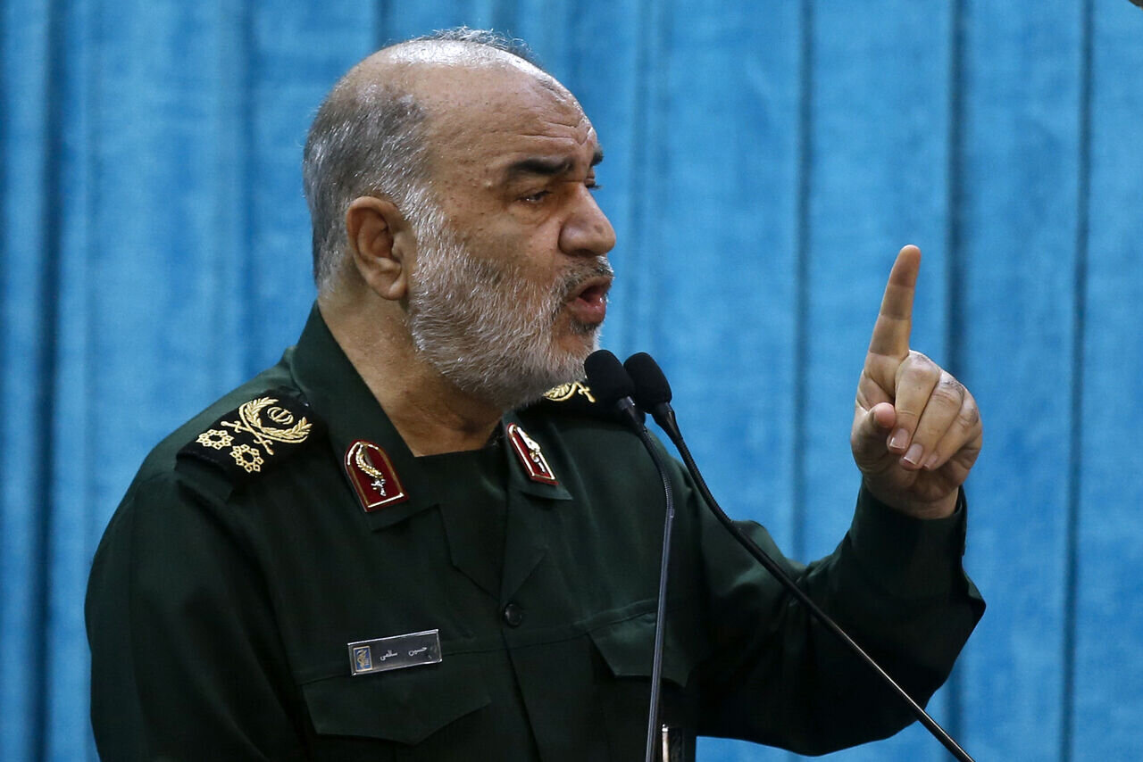 ملت ایران پشتیبان اصلی سپاه در عملیات «وعده صادق» بود