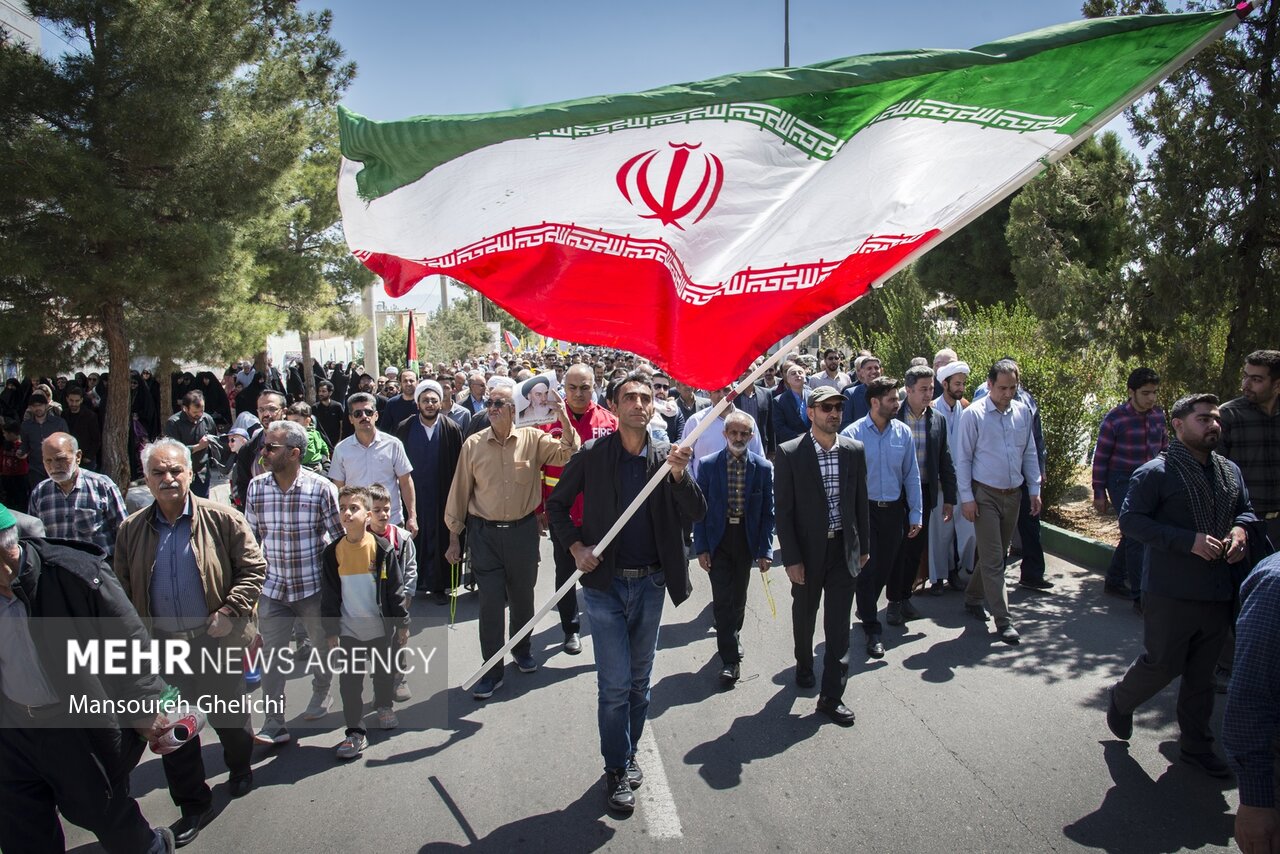 تجمع خودجوش شاهرودیها برگزار شد/ «سپاه انقلابی تشکر، تشکر»