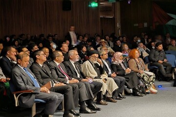 أقامة مراسم يوم القدس العالمي في كولومبيا بحضور السفير الإيراني