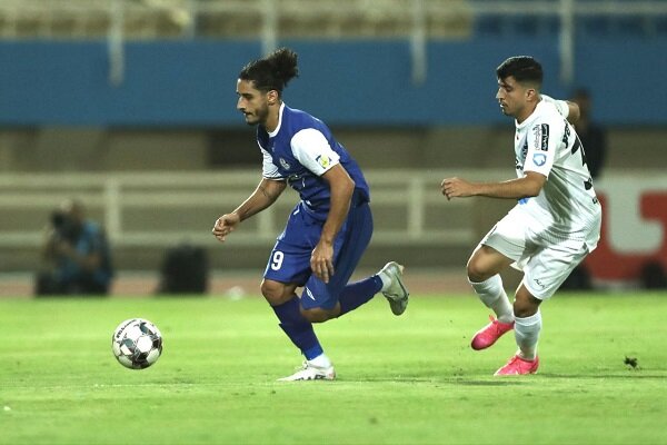 چشم امید استقلال به یک یونانی/ پرش پرسپولیس بالای سر صدرنشین