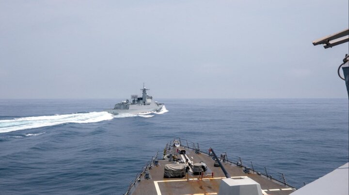 الصين تجري مناورات عسكرية في بحر الصين الشرقي