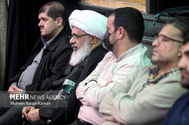 حجت الاسلام قرهی در مراسم یادبود شهدای کنسولگری ایران در دمشق