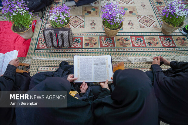 خانواده قرآنی دریچه راهیابی به نور لایزال