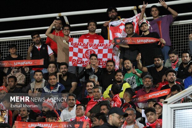 لیگ برتر فوتبال ایران گل گهر سیرجان پرسپولیس تهران