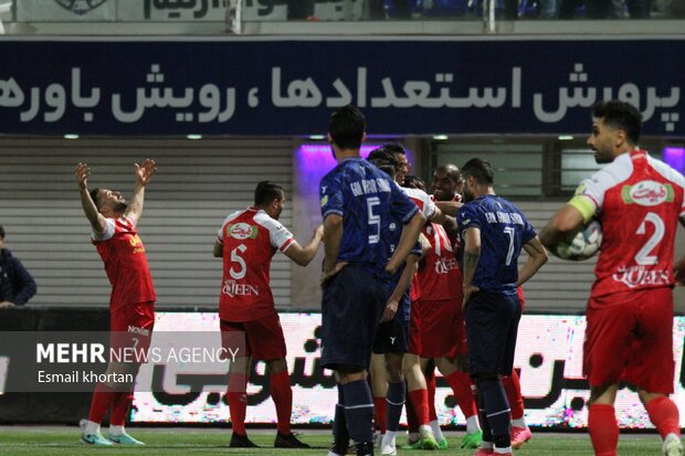 لیگ برتر فوتبال ایران گل گهر سیرجان پرسپولیس تهران