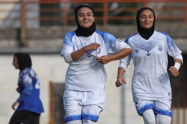 کدام بازیکن خانم گل لیگ برتر فوتبال بانوان ایران می شود؟