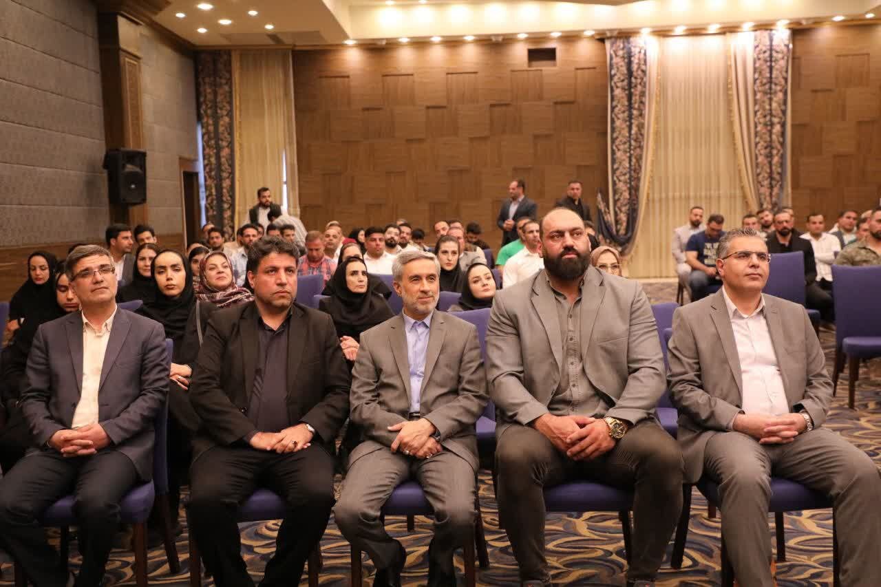 استاندار همدان از قوی‌ترین مرد ایران تجلیل کرد
