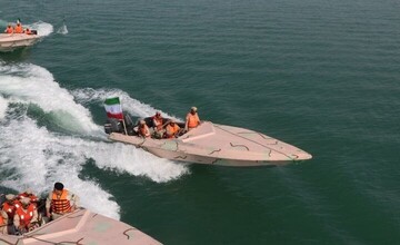إيران تضبط سفينة محملة بالمخدرات في المياه الجنوبية