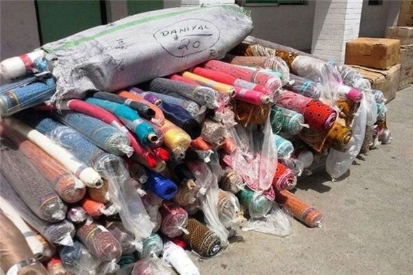 محموله بزرگ پارچه قاچاق در بجنورد کشف شد محموله بزرگ پارچه قاچاق در بجنورد کشف شد