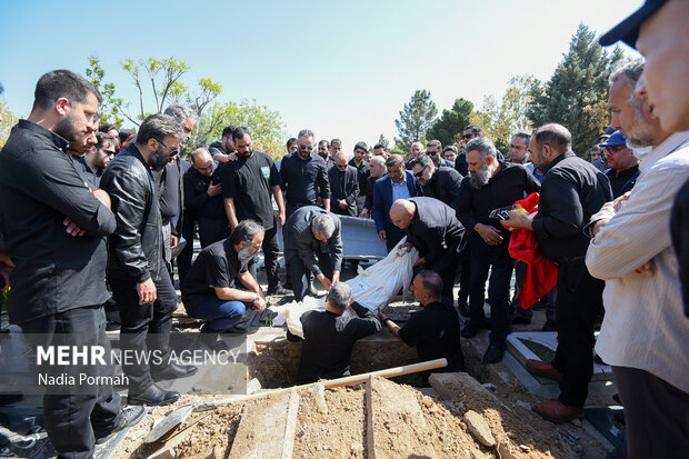 تشییع و خاکسپاری مرحوم محمدرضا رحمتی