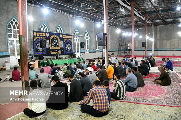 اختتامیه محفل انس با قرآن در مسجد حضرت زینب (س) بیرجند