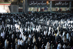نماز عید فطر در اصفهان اقامه شد