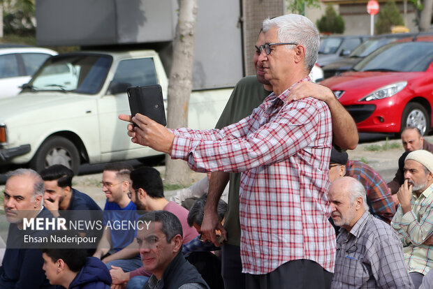 اقامه نماز عید سعید فطر در شهرک اکباتان تهران