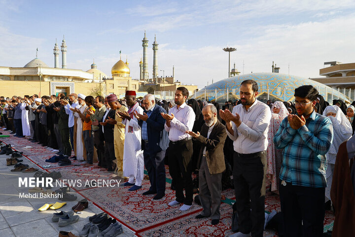 اقامه نماز عید سعید فطر در شهر مقدس قم
