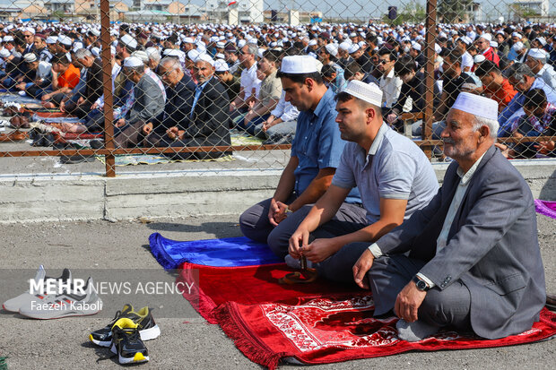 نماز عید فطر در ترکمن صحرا