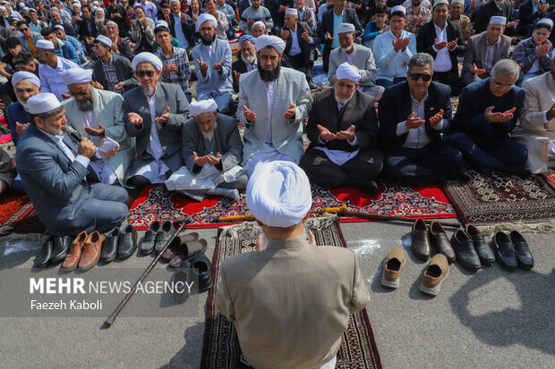 نماز عید فطر در ترکمن صحرا