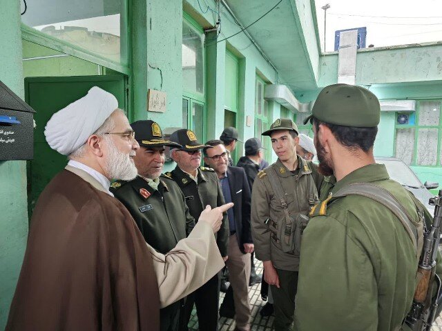 مدیریت خوب انتظامی کردستان در سایه رشادتها و مجاهدتها است