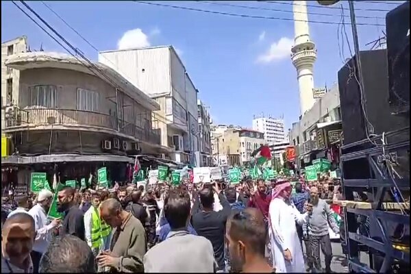 اردنی عوام کے فلسطینی مزاحمت کی حمایت میں پرجوش مظاہرے