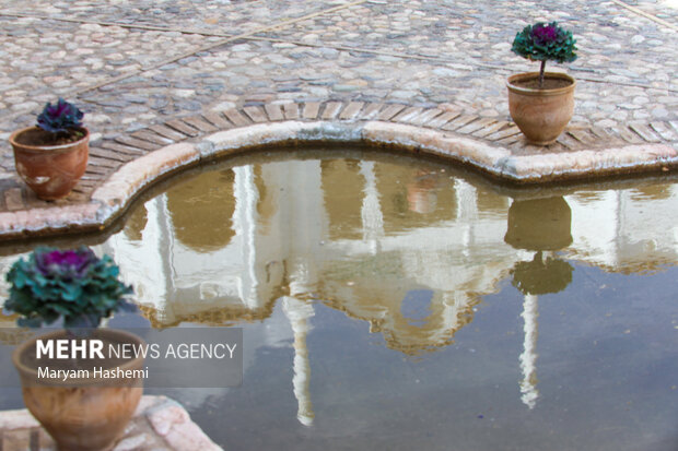 باغ و عمارت فتح آباد با نام صاحب قدیمی باغ بیگلر بیگی در شهر کرمان قرار دارد. باغی که در منطقه اختیارآباد کرمان و۲۵ کیلومتری مرکز این شهر قرار گرفته است. باغ فتح آباد زمانی رونق زیادی داشته، به طوری که سبک ساخت آن الگوی ساخت مجموعه جهانی باغ شاهزاده ماهان شده است