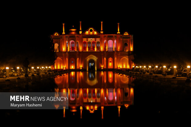 باغ و عمارت فتح آباد با نام صاحب قدیمی باغ بیگلر بیگی در شهر کرمان قرار دارد. باغی که در منطقه اختیارآباد کرمان و۲۵ کیلومتری مرکز این شهر قرار گرفته است. باغ فتح آباد زمانی رونق زیادی داشته، به طوری که سبک ساخت آن الگوی ساخت مجموعه جهانی باغ شاهزاده ماهان شده است