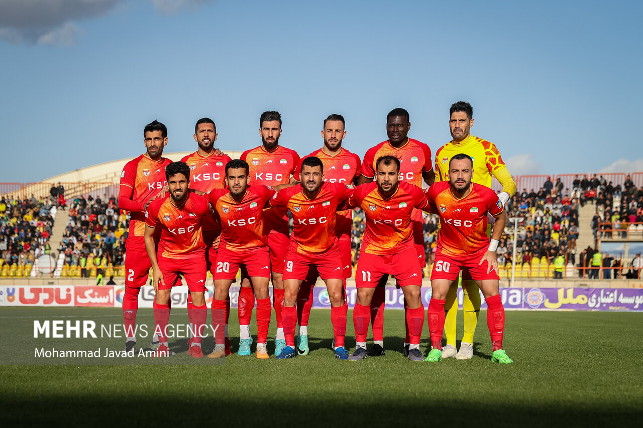 باشگاه فولاد خوزستان از حق سرمربی خود کوتاه نمی‌آید