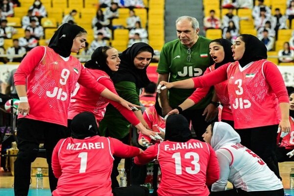 فرید صائبی: تیم ملی والیبال نشسته بانوان به حال خود رها نشود