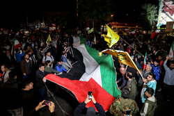 حضور مردم اردبیل در حمایت از حمله ایران به اسرائیل
