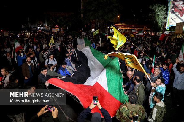 حضور مردم اردبیل در حمایت از حمله ایران به اسرائیل 