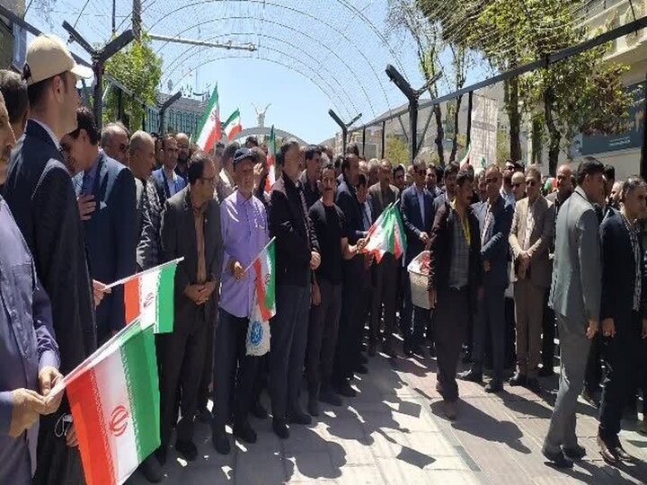 حمایت سنندجیها از اقدام تنبیهی سپاه علیه رژیم صهیونیستی