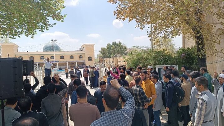 دانشگاهیان دانشگاه صنعتی اصفهان در حمایت از وعده صادق تجمع کردند