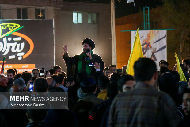 تجمع مردم  اردبیل در حمایت از عملیات «وعده صادق»