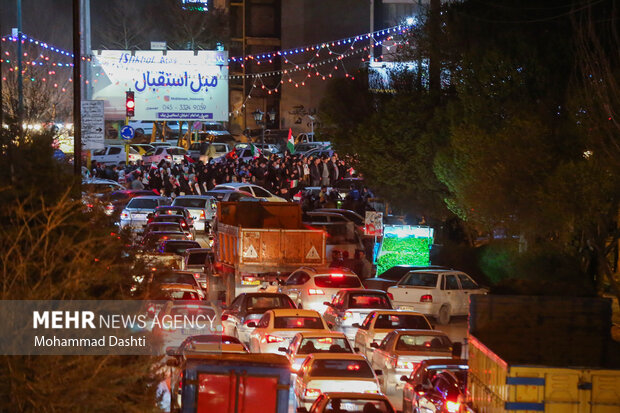 تجمع مردم اردبیل در حمایت از عملیات «وعده صادق»