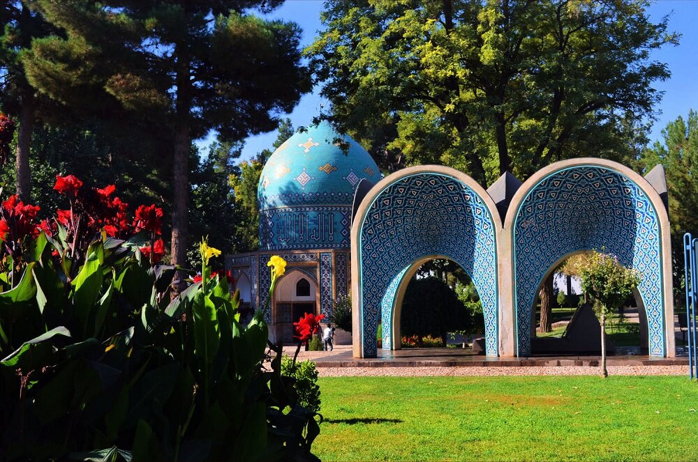 ز مشرق تا به مغرب گر امام است، امیرالمؤمنین حیدر تمام است ز مشرق تا به مغرب گر امام است، امیرالمؤمنین حیدر تمام است