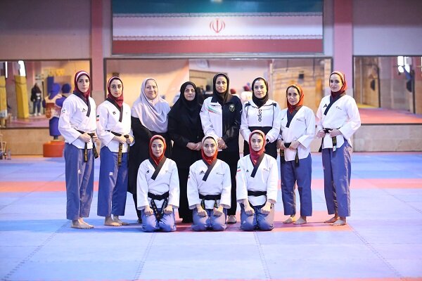 راهیابی ۱۴ پومسهرو به اردوی تیم ملی