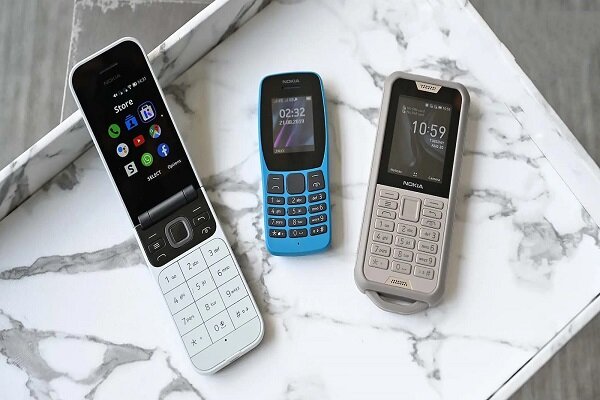 ممنوعیت واردات گوشیهای دکمهای تکذیب شد