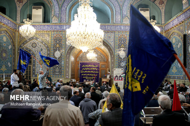 تجمع بزرگ اصناف و بازاریان شهر تهران در حمایت از طرح عفاف و حجاب